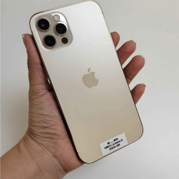 iPhone 12 Pro - Picture 5 of 5